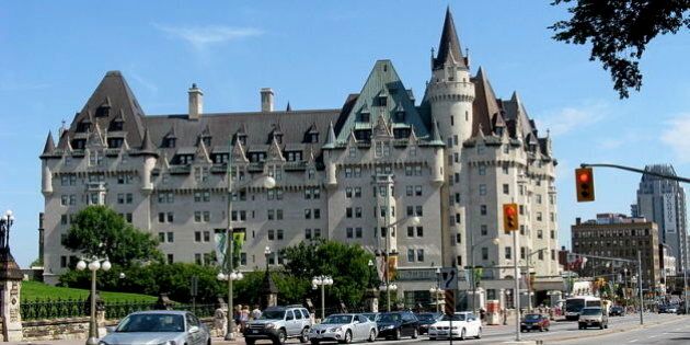 Ottawa S Iconic Fairmont Chateau Laurier Hotel Sold Huffpost Canada News