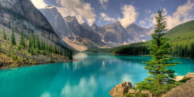 5 Reasons To Visit Banff National Park This Fall | HuffPost Canada