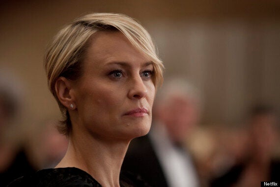 House Of Cards Season 1 Episode 10 Recap Things Fall Apart Huffpost Canada News