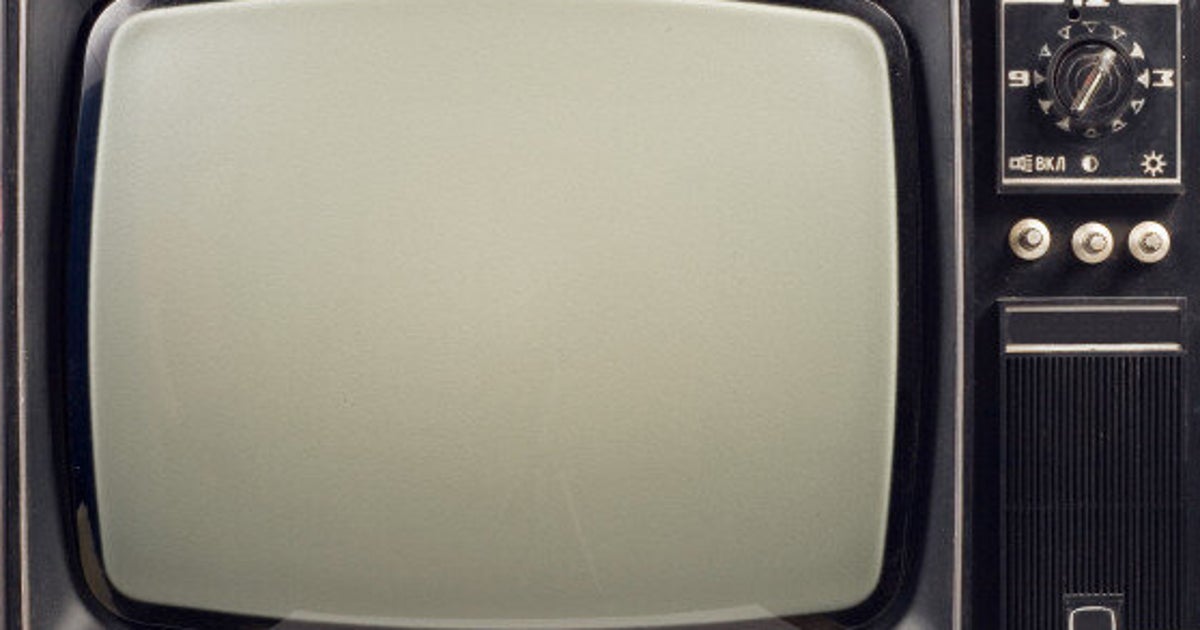 Television made. Телевизор Рубин СССР. Телевизор снежок 303. Экран советского телевизора. Цветные телевизоры 80-90 годов.