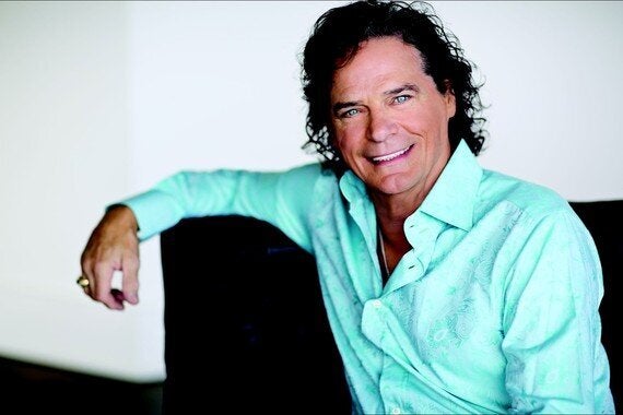 A Conversation With Bj Thomas Love Near Tragedy And A Song That Saved Huffpost Canada News