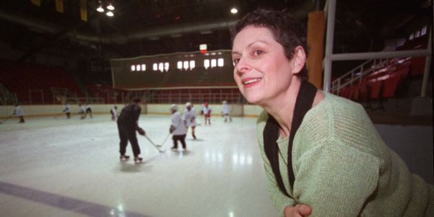 03/12/2002Toronto On. Rick Eglinton Toronto Star.1.Gabrielle Rose playing leading role as hockey mom in Canadian movie production. NOte.photographed here in Toronto arena. (Photo by Rick Eglinton/Toronto Star via Getty Images)