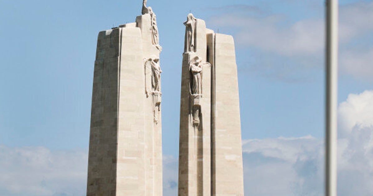 Canadian War Memorials Around the World | HuffPost News