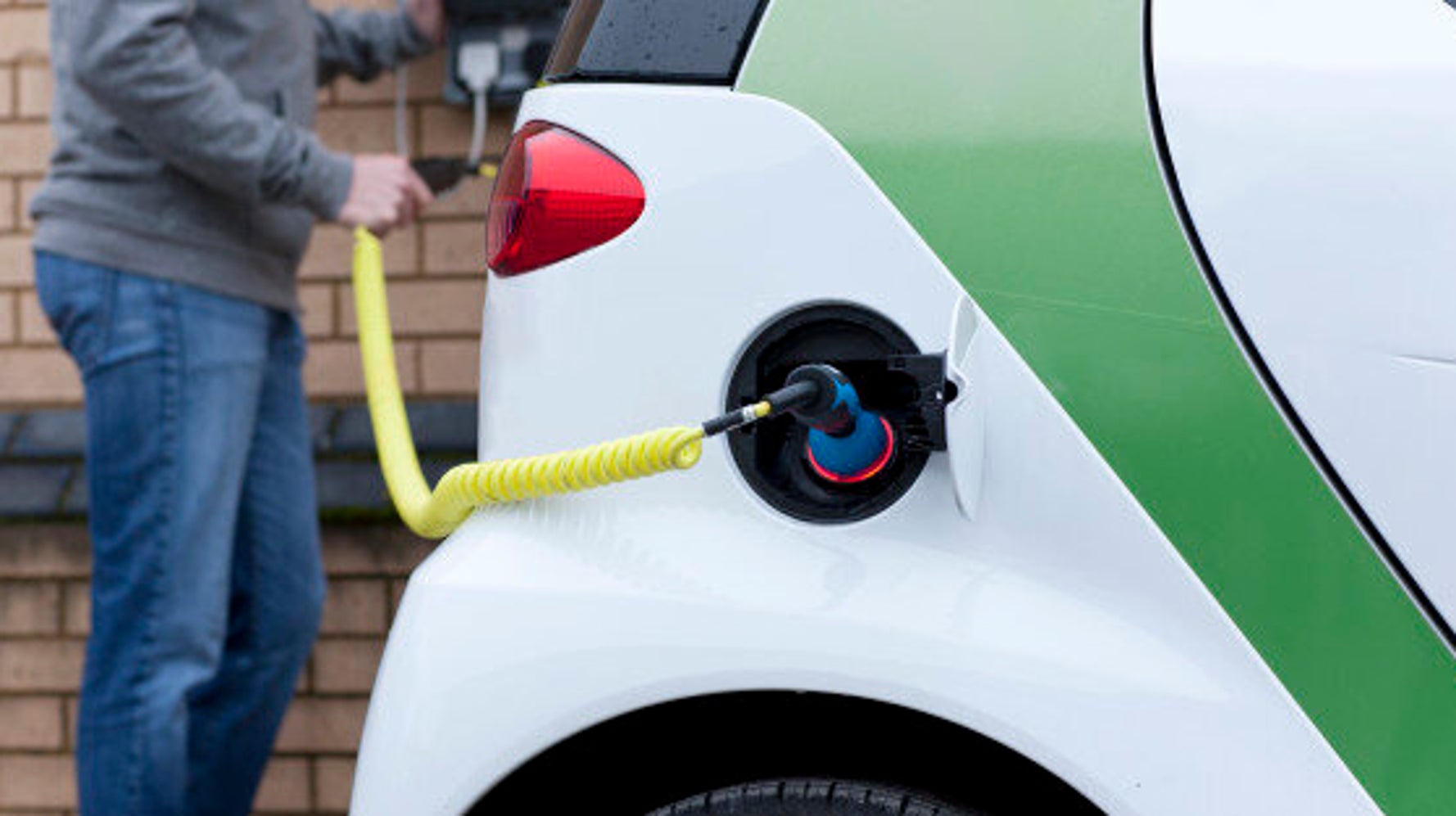 The State of Electric Vehicles in Canada HuffPost null
