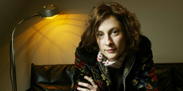 HARMER-22/03/04-PHOTO095263-Canadian singer/songwriter Sarah Harmer sits for the Star at the newly renovated Drake Hotel on Toronto's Queen Street west. She has a new album being released the day after this shoot.(Photo by Peter Power/The Toronto Star)pmp (Photo by Peter Power/Toronto Star via Getty Images)