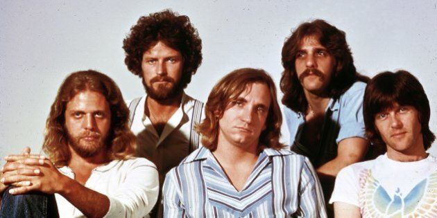 UNSPECIFIED - JANUARY 01: Photo of Glenn FREY and Joe WALSH and Don HENLEY and Don FELDER and EAGLES and Randy MEISNER; L-R: Don Felder, Don Henley, Joe Walsh, Glenn Frey, Randy Meisner - posed, studio, group shot - Hotel California era (Photo by RB/Redferns)