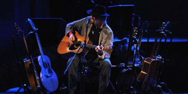 NEW YORK, NY - JANUARY 06: Musician Neil Young performs at Carnegie Hall on January 6, 2014 in New York City. (Photo by Michael Loccisano/Getty Images)