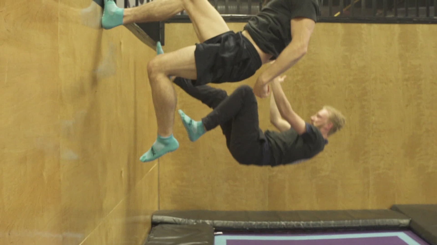 Cool Trampoline Tricks To Impress Your Friends HuffPost Canada Life