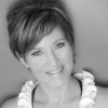 Maureen (Mo) Hagan - Physiotherapist; Award-winning group fitness instructor; VP of Fitness Innovation and Development at GoodLife Fitness and canfitpro