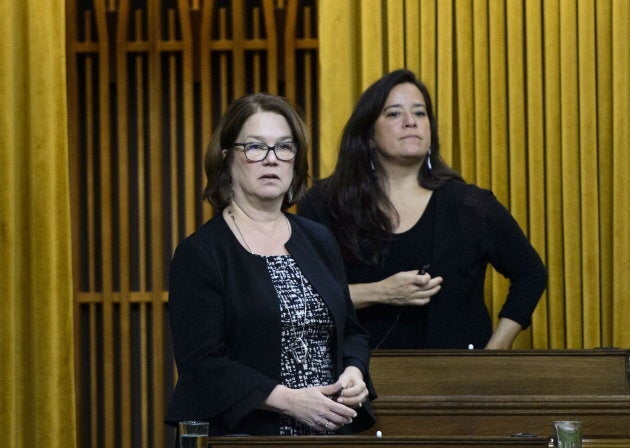 Independent MPs Jane Philpott and Jody Wilson-Raybould vote in the House of Commons on Parliament Hill in Ottawa on April 9, 2019.