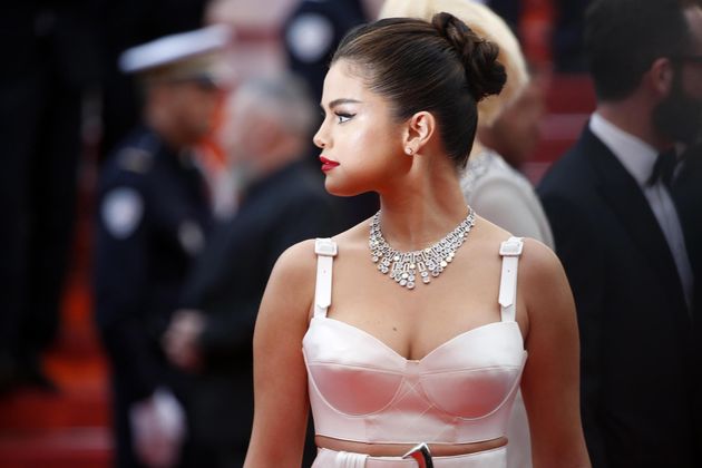 Selena Gomez è rinata e splende a Cannes dopo il