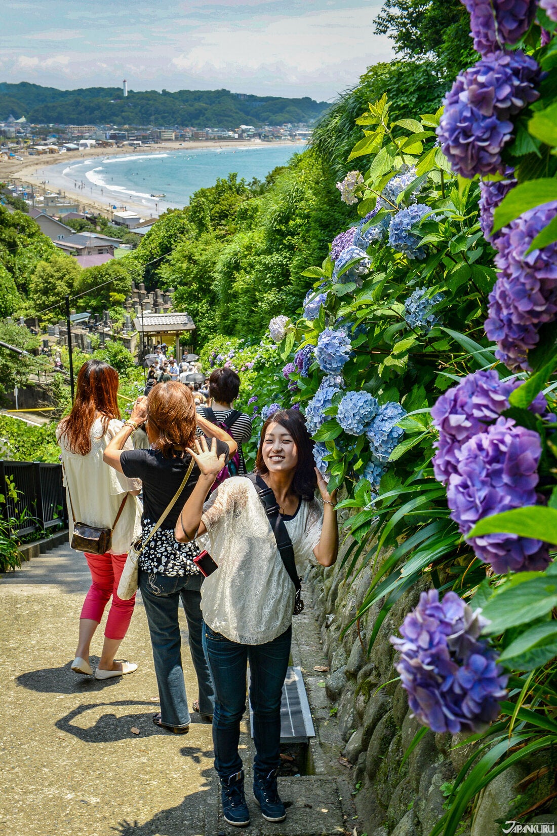 極樂寺站與成就院