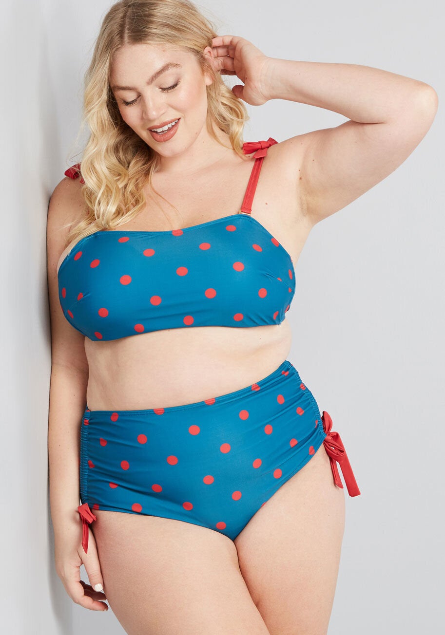 25 Hot Plus-Size Swimsuits That Are WAY Sexier Than A Damn Tankini