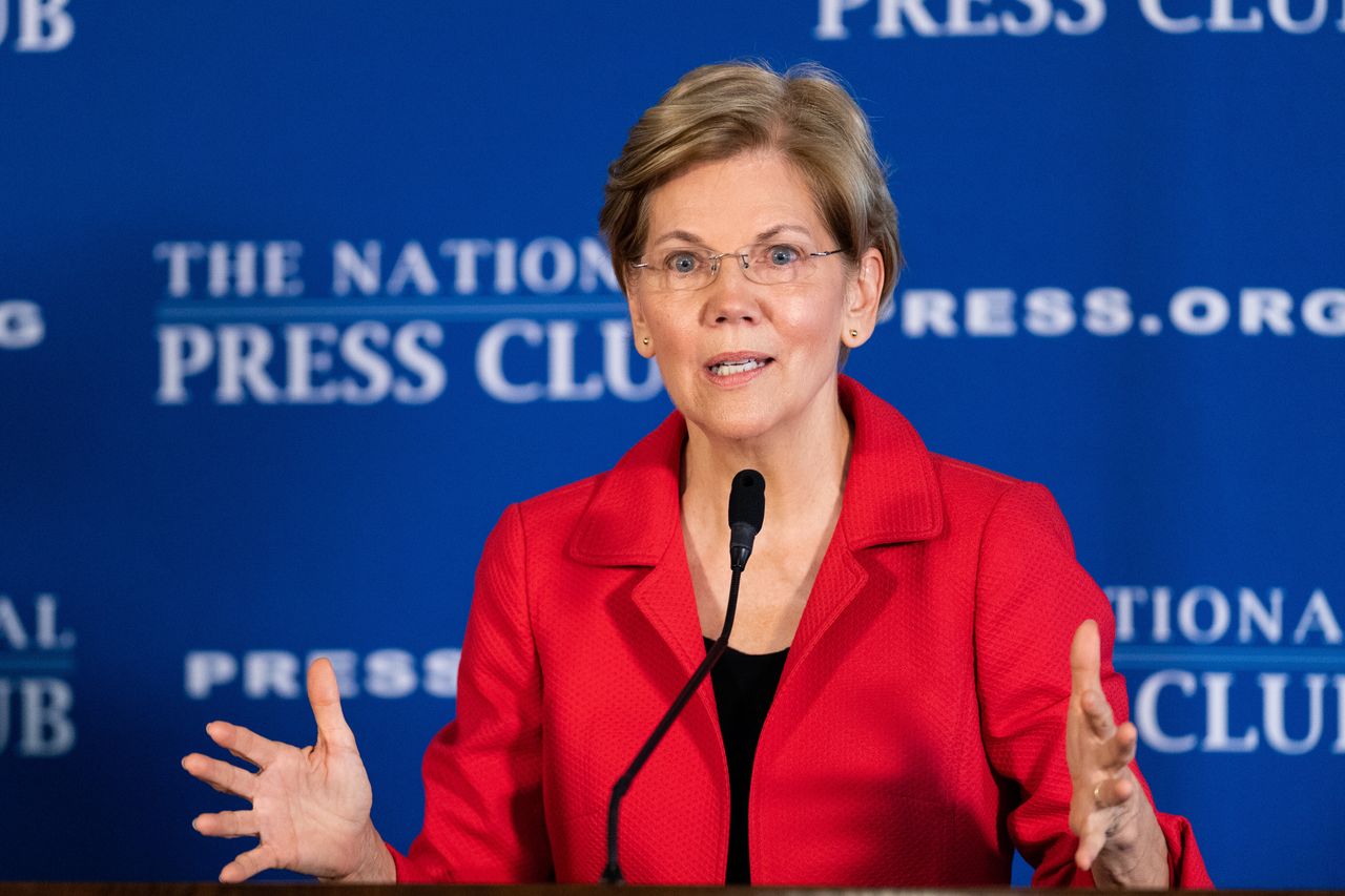Warren unveiled an ambitious anti-corruption package even before she entered the presidential contest.