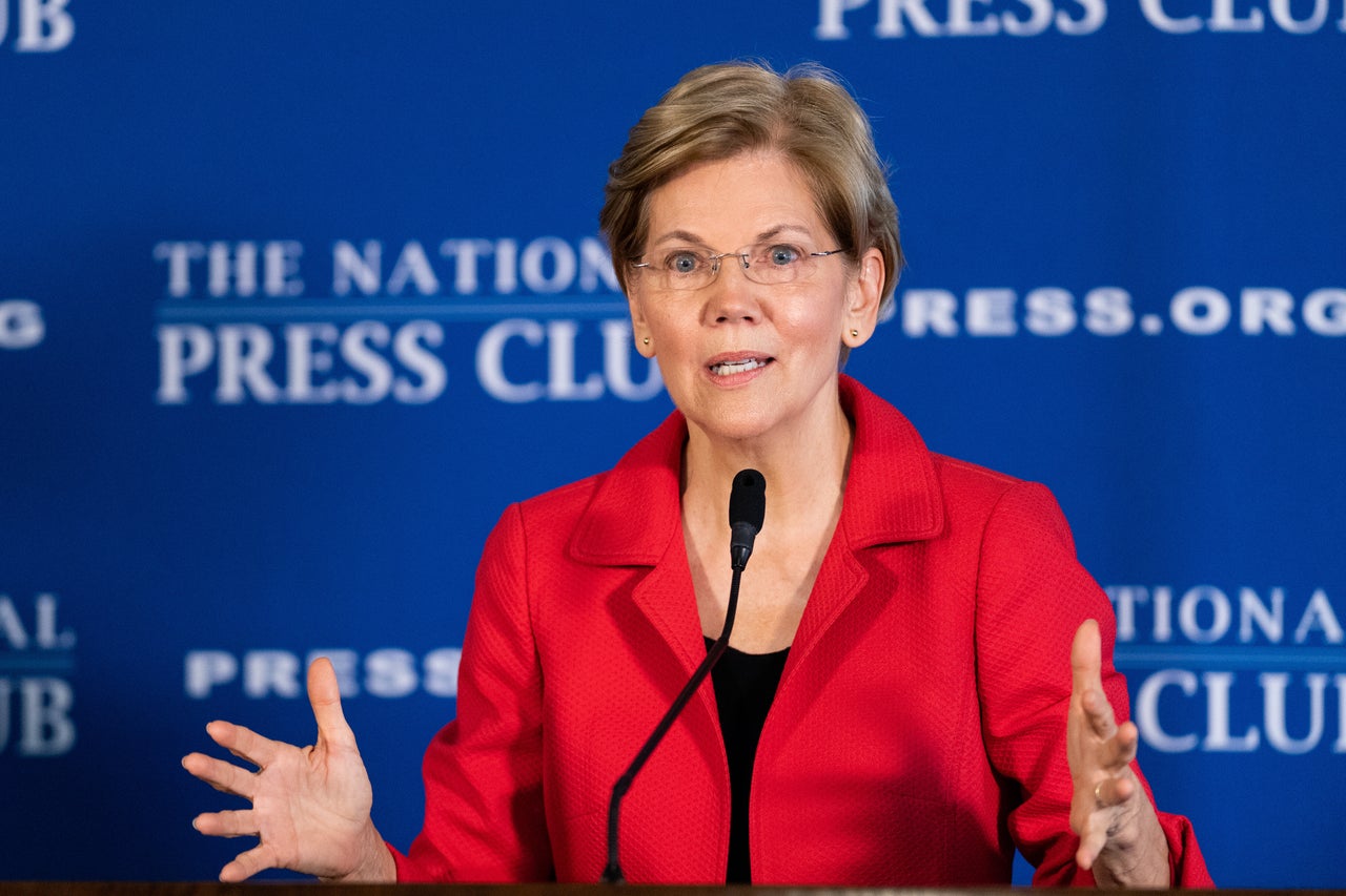 Warren unveiled an ambitious anti-corruption package even before she entered the presidential contest.