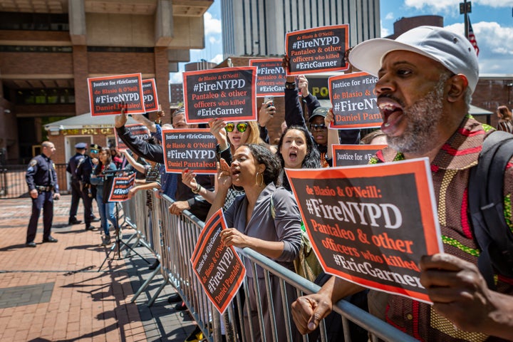 On May 16, 2019, dozens of protesters gathered at the New York City Police Headquarters in downtown Manhattan, where the administrative hearing of NYPD officer Daniel Pantaleo entered its fourth day.