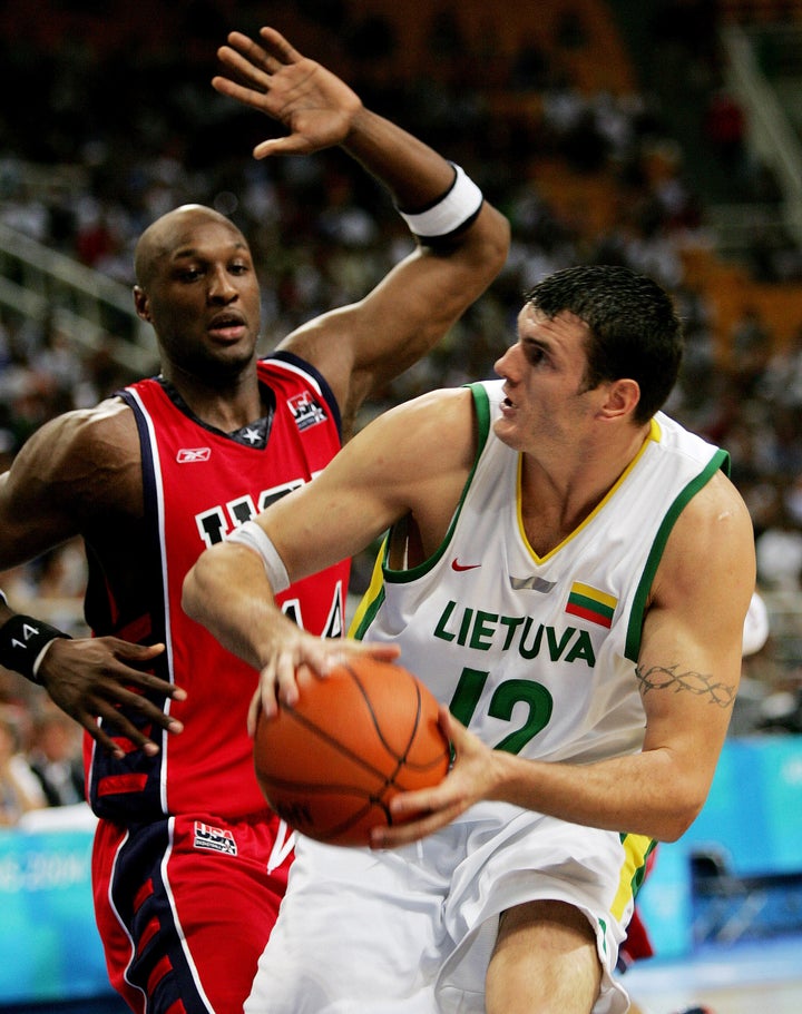 Lamar Odom in action during the 2004 Olympics.