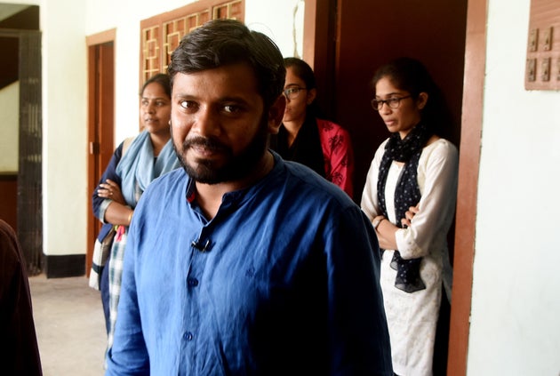 BJP's Giriraj Singh Leads By 77,000 Votes Against Kanhaiya Kumar In