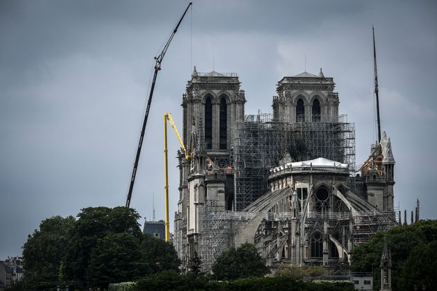 Pollution au plomb autour de Notre Dame: une plainte contre X