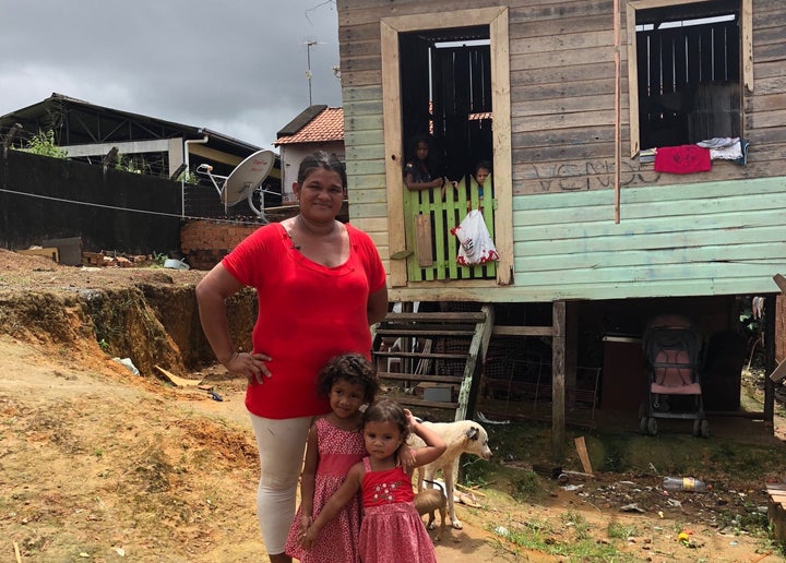 Darleni Silva with some of her family. 