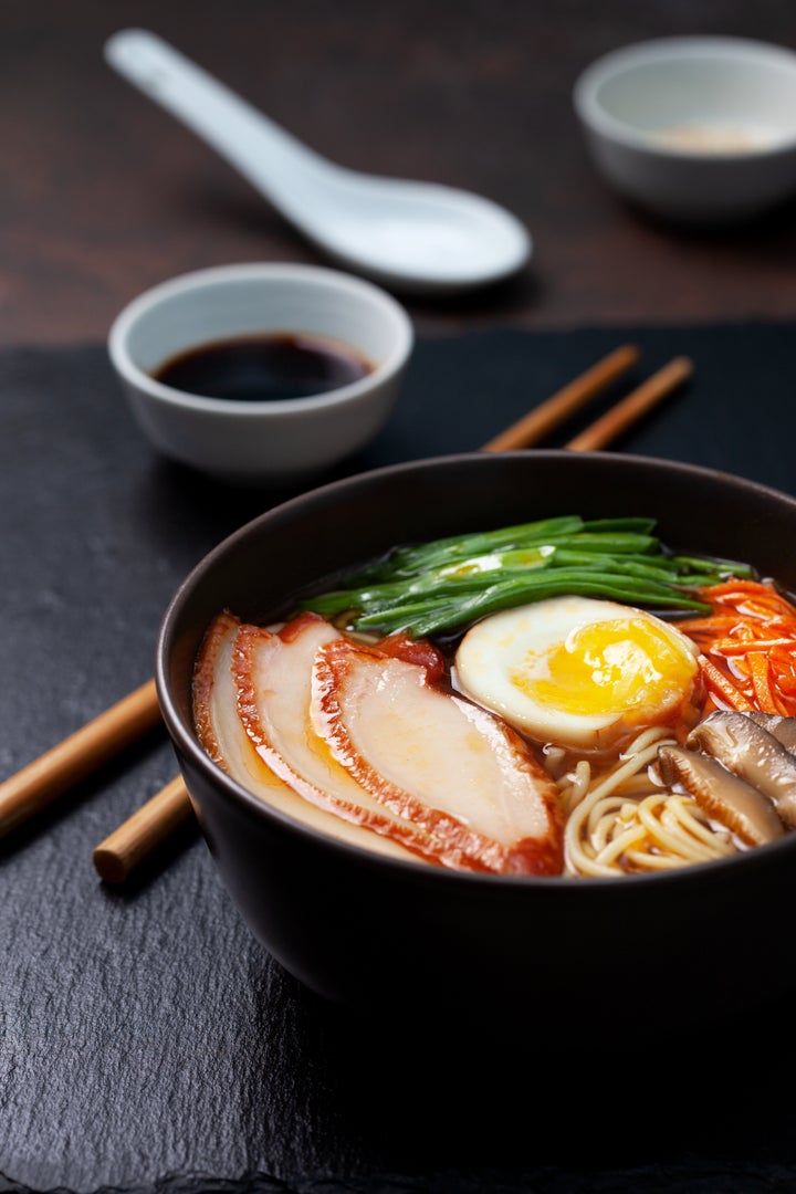 Prato nasceu na China, mas se desenvolveu no Japão.