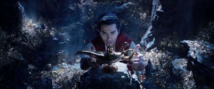 Mena Massoud, as Aladdin with his eye on the prize. 