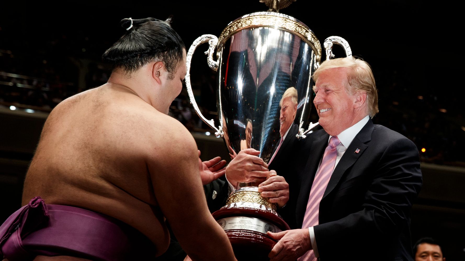 President Trump awards giant President's Cup trophy to sumo wrestling  champion - ABC News