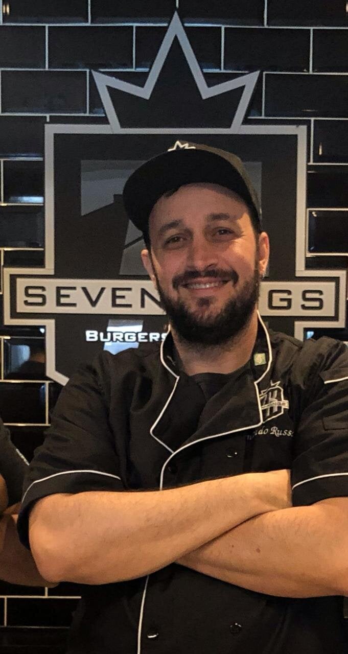 Fernando Russell, vencedor do concurso Melhor Hambúrguer do Brasil do programa <i>Mais Você.</i>