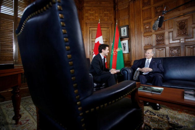 Canada's Prime Minister Justin Trudeau (L) meets with the Aga Khan, spiritual leader of Ismaili Muslims, in Trudeau's office on Parliament Hill in Ottawa, May 17, 2016.