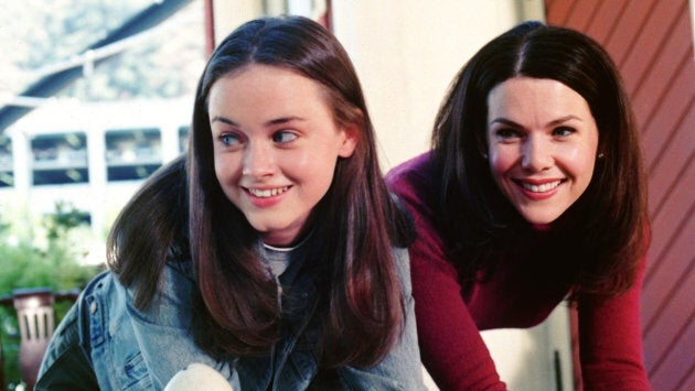 Gilmore Girls (WB) Season 1, 2000-2001 Shown from left: Alexis Bledel (as Rory Gilmore), Lauren Graham (as Lorelai Gilmore)