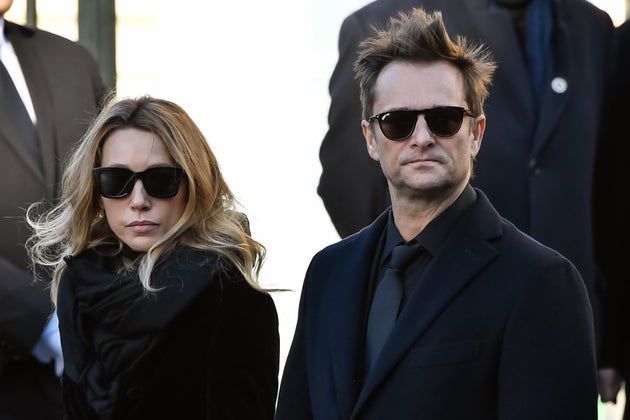 La justice française donne raison à David Hallyday et Laura Smet 5ced215c2500006000dbc792