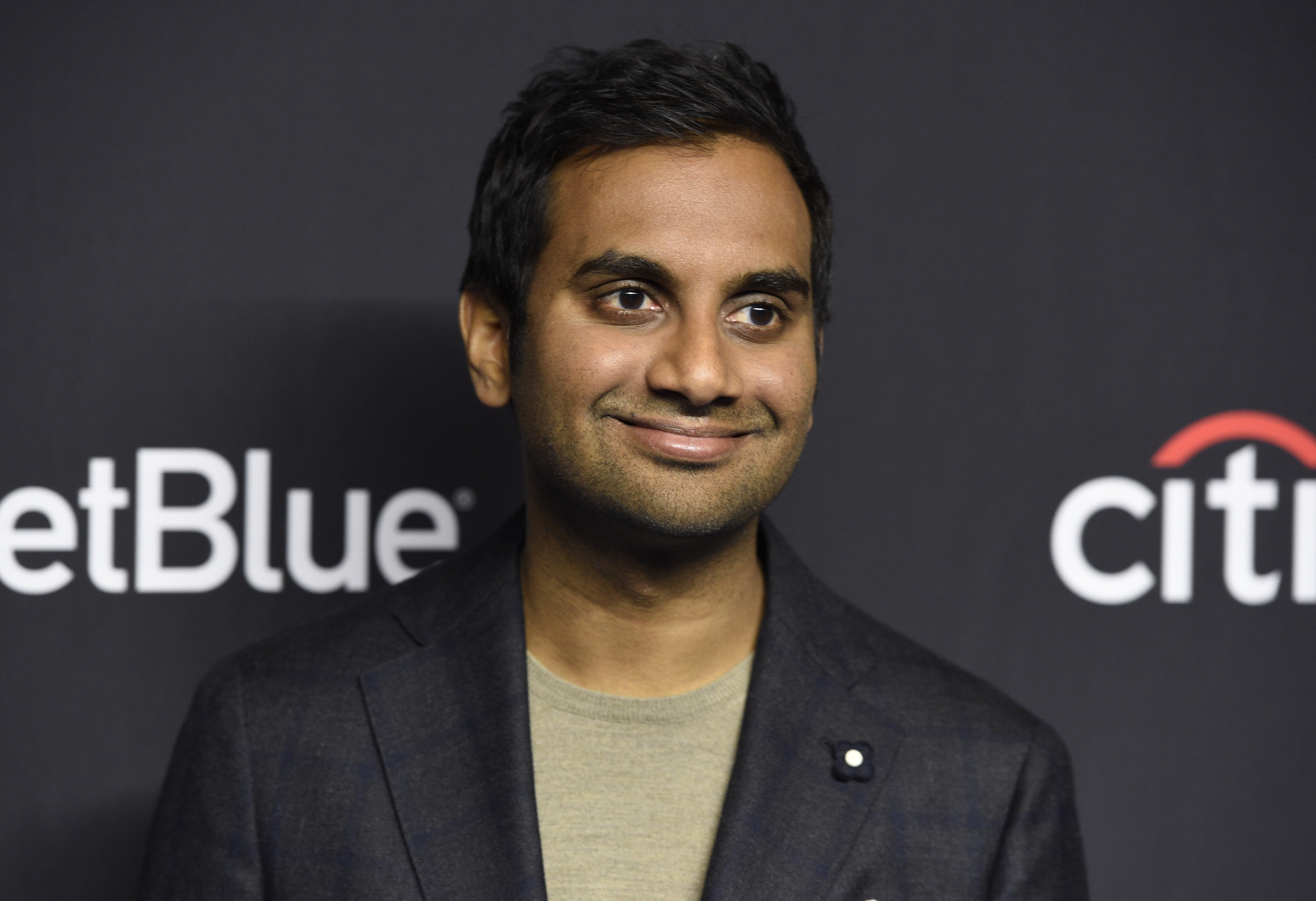 which aziz ansari standup is him talking about dating apps