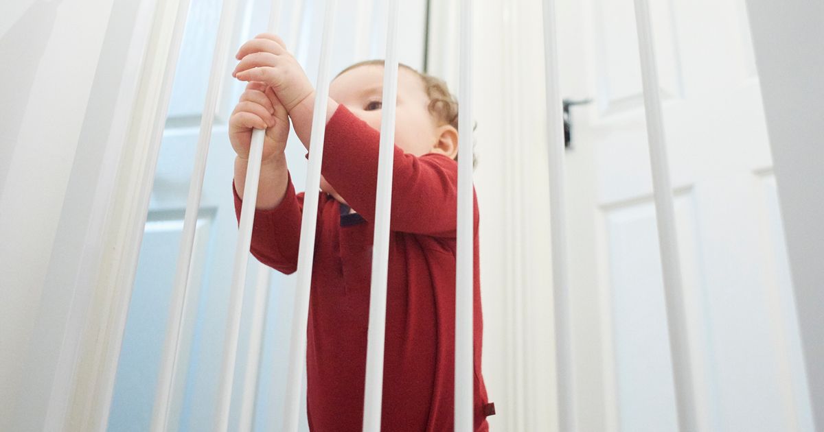 Two Thirds Of Child Stair Gates Fail Safety Tests, Investigation Finds ...