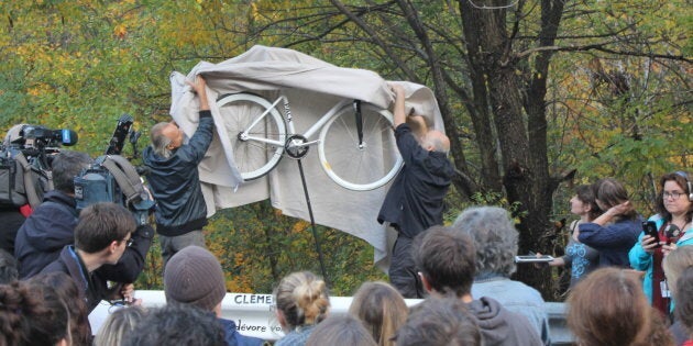 Un vélo fantôme a été aménagé à l'endroit où Clément Ouimet est décédé.