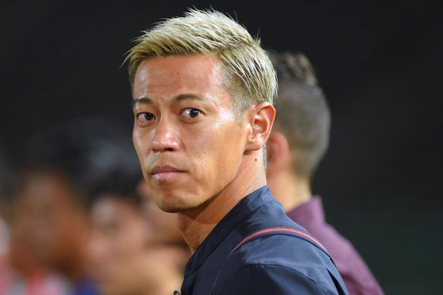 本田圭佑選手がサッカーを教わりたい人を募集 僕がお金を払って教えます あの人も反応 ハフポスト
