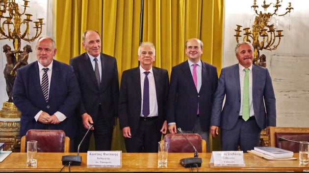 Βράβευση για τον πρόεδρο των ΕΛΠΕ, Ευστάθιο