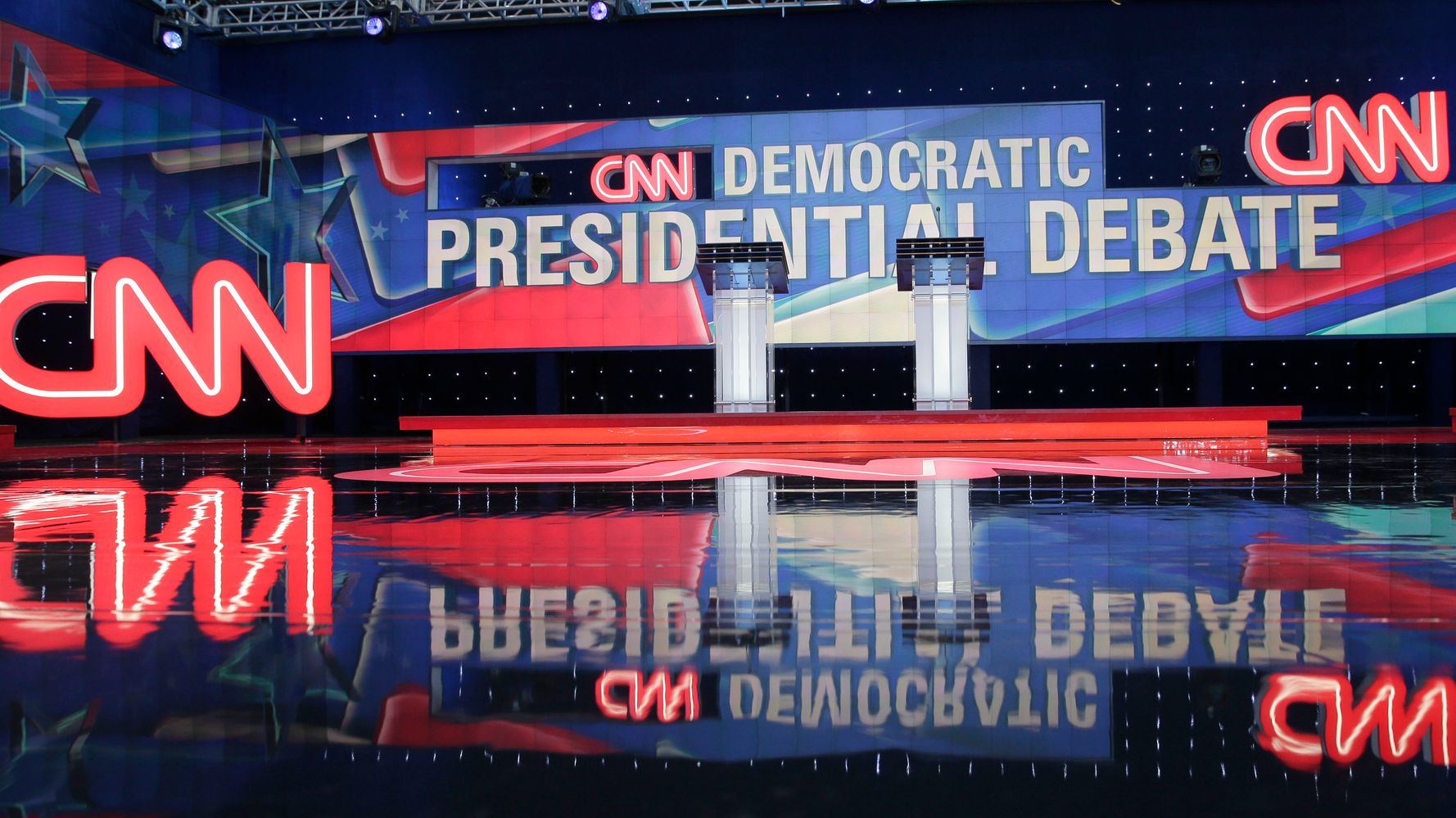 Primary Debate Moderators Have Mostly Been White Men: Report | HuffPost