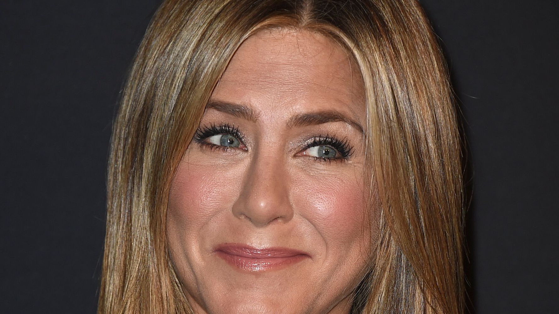 Jennifer Aniston Says Her 'Fear Of Flying' Was Realized In Plane ...