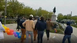 Trois étudiants exclus après l’attaque d’un stand LGBT en