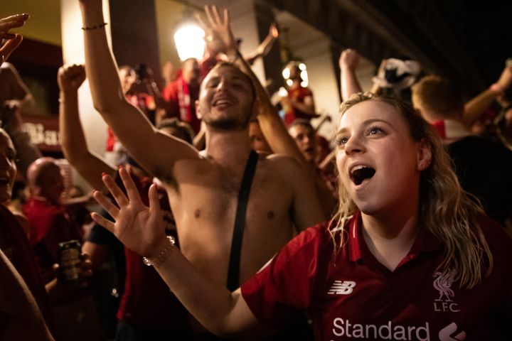 Crowds filled the streets of Madrid to celebrate the Reds&#39; win over Tottenham.