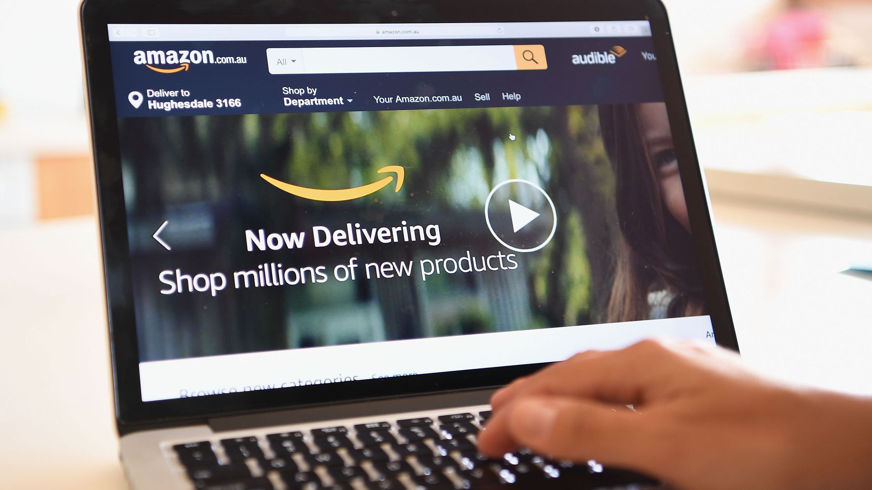 How To Delete Your Amazon Order History And Hide Browsing Activity Huffpost Life