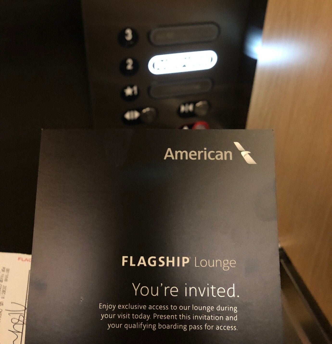 必須出示 Check-In 時拿到的邀請單,才可以使用 Flagship Lounge