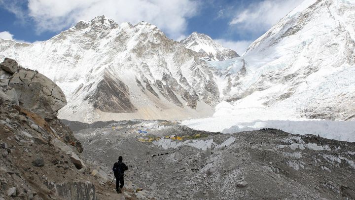 Five bodies have been found during a search for eight missing climbers in the Indian Himalayas 