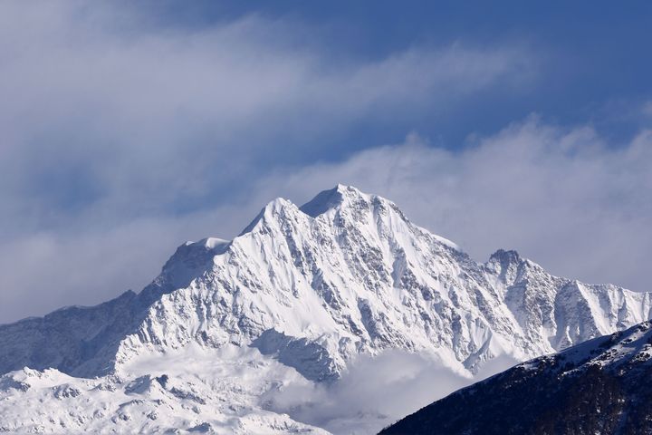 A view of Himalayan ranges including Trishul, Nanda Devi, Chaukhamba from the Chopta Valley in the Rudrapragya District of Uttarakhand.