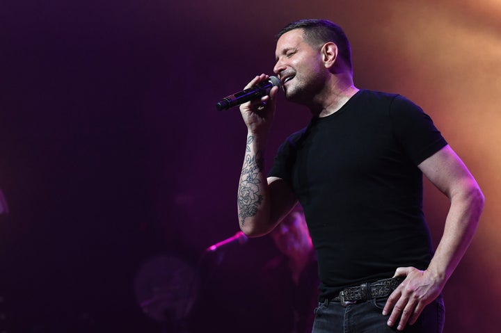 The original version of "What Mattered Most" became Herndon's first hit, topping Billboard's country songs chart in 1995.&nbs