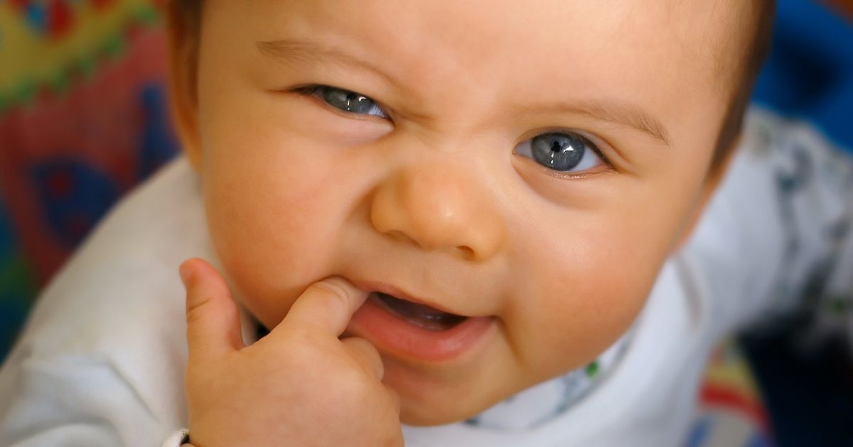 these-diy-frozen-teething-rings-will-be-the-parenting-hack-you-need