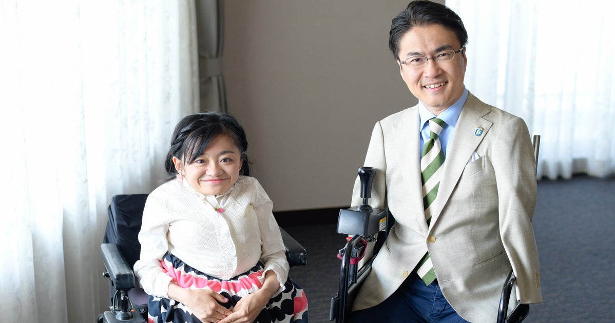 五体不満足 から21年 いま 自立 の意味をとらえ直す 乙武洋匡 伊是名夏子 特別対談 ハフポスト 五体不満足 から21年 いま 自立 の意味をとらえ直す 乙武洋匡 伊是名夏子 特別対談 ハフポスト