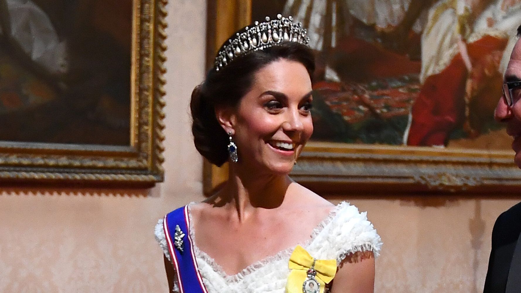 Kate Middleton Wore Princess Diana's 'Lover's Knot' Tiara | HuffPost null