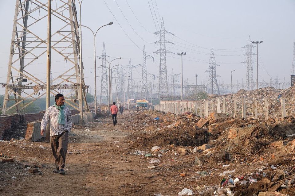 Cette Décharge En Inde Est Plus Haute Que Larc De Triomphe