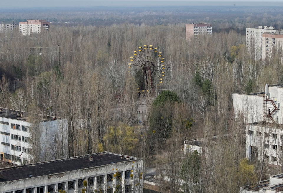 Vista da cidade abandonada de Pripyat perto do central elétrica de